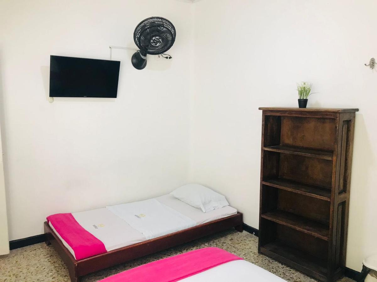 Hotel Maceo Melgar Dış mekan fotoğraf