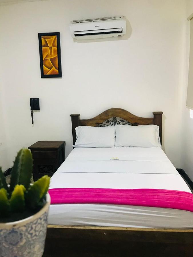 Hotel Maceo Melgar Dış mekan fotoğraf